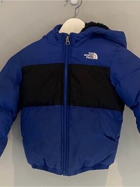 The North Face Black Sherpa Fleece Jacket - Kids